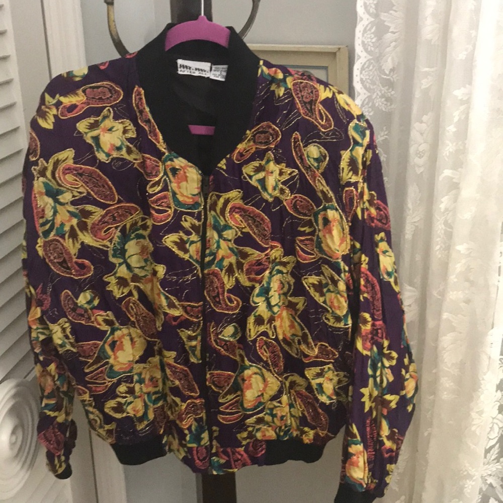 Eyecatching colorful jacket. After All. Lined. L